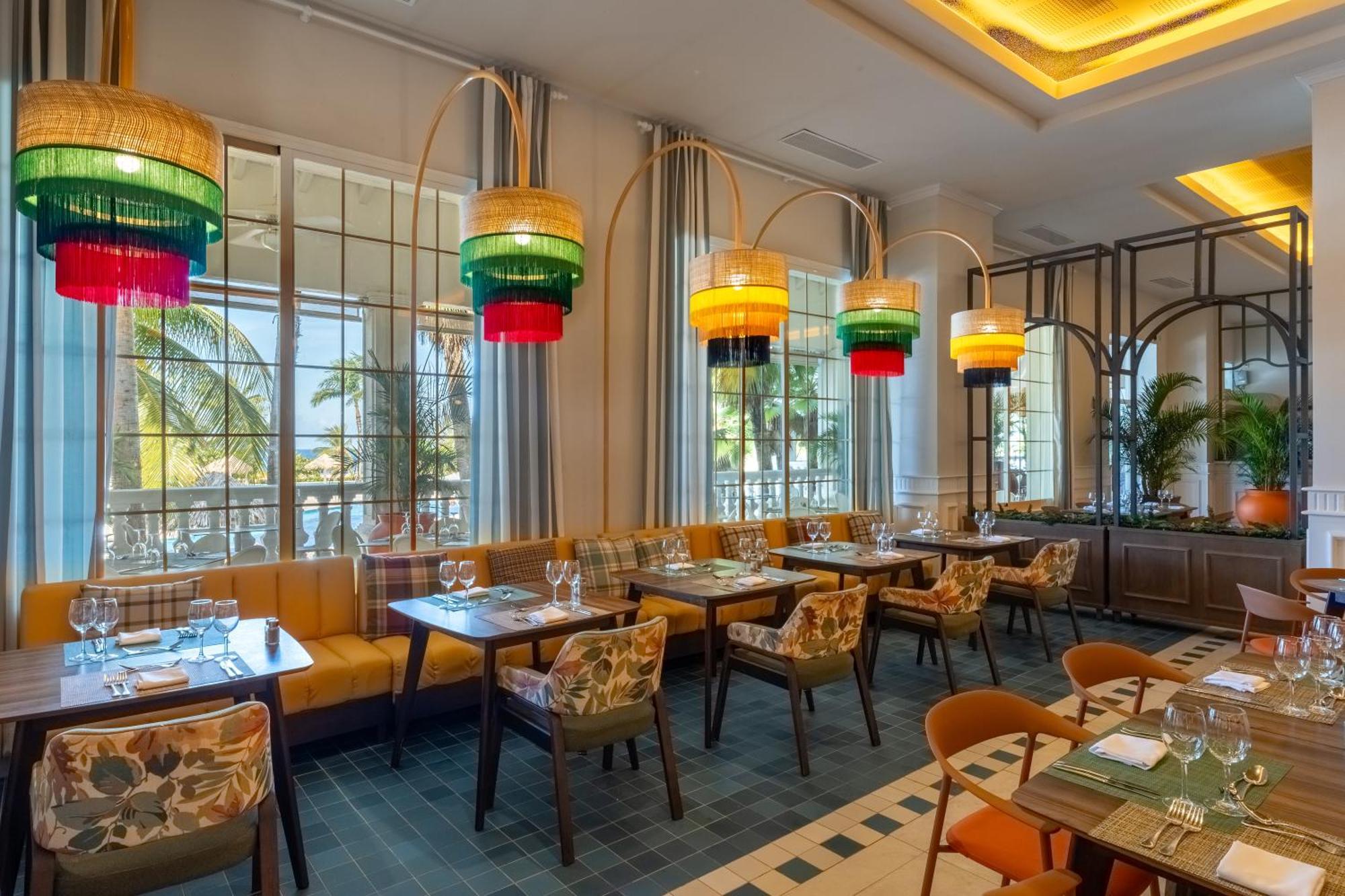 Bahia Principe Grand Jamaica - All Inclusive Runaway Bay Bagian luar foto The interior of the restaurant